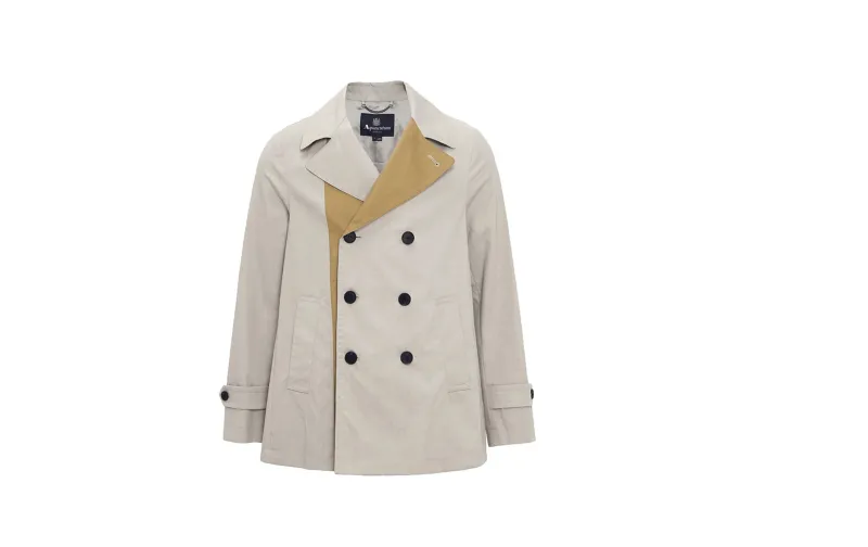 معاطف "أكواسكيوتم" الرجالية.. تصميمات متقنة للحصول على إطلالة متميزة