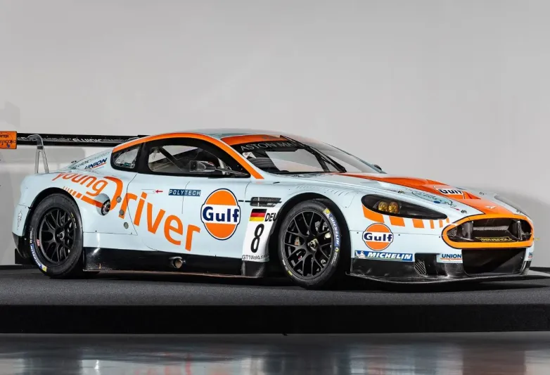 سيارة أستون مارتن DBR9 GT1 للبيع في مزاد مقابل 2.6 مليون دولار