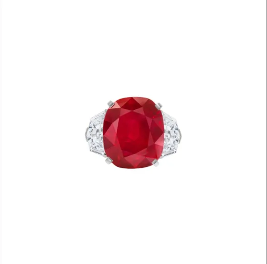 مجوهرات "هايدي هورتن" للبيع بـ150 مليون دولار (فيديو)