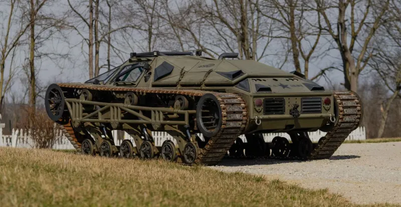 مدرعة فيلم "Fast and Furious 8" للبيع في مزاد "مايكوم"