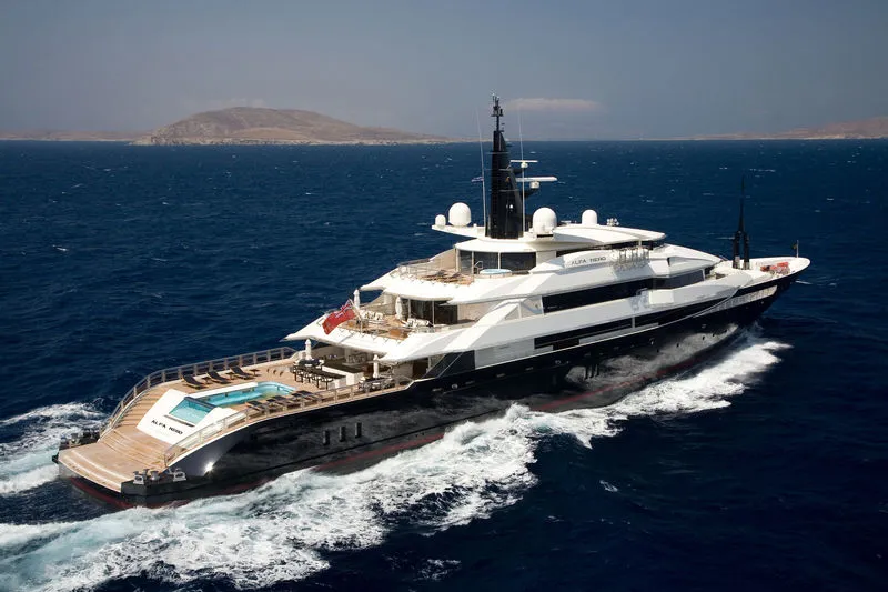 مصدر الصورة: موقع yachtcharterfleet عرض يخت "ألفا نيرو" للبيع.. وتوقعات بوصول السعر إلى 120 مليون دولار