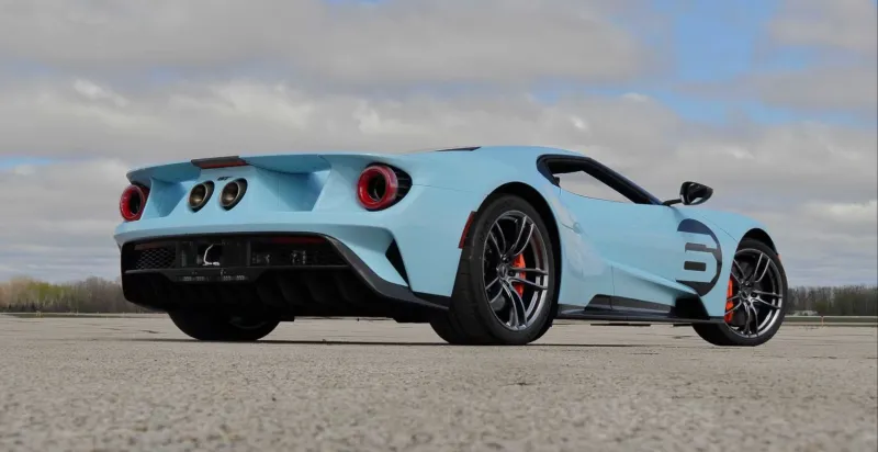 بيع سيارة "فورد جي تي هيريتيج إديشن 2020"  في مزاد بهذا السعر