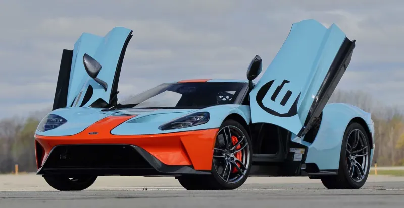 بيع سيارة "فورد جي تي هيريتيج إديشن 2020"  في مزاد بهذا السعر