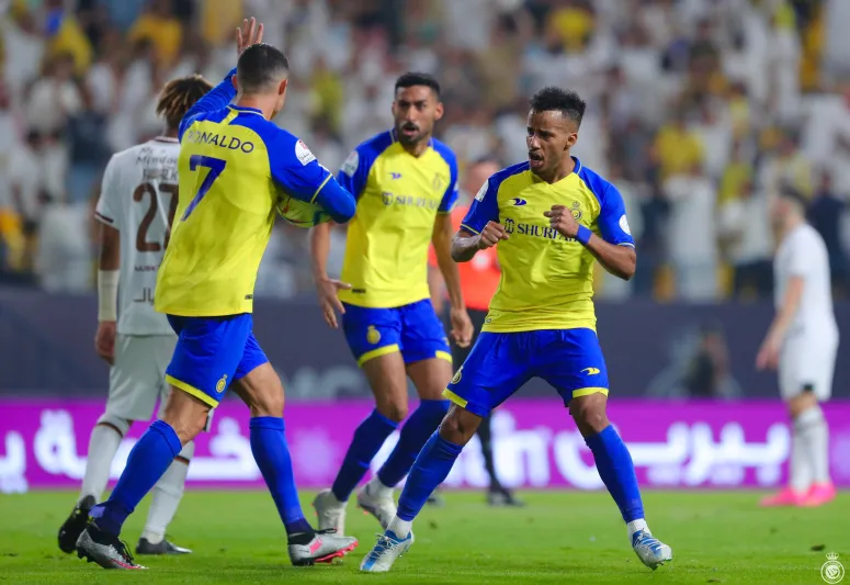 كريستيانو رونالدو "يسجد" بعد هدف فوز النصر على الشباب (فيديو)