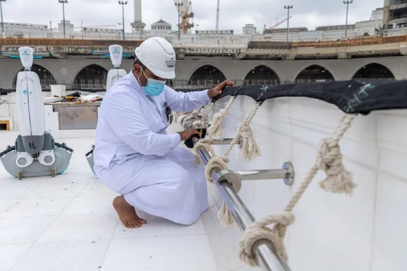 غسل سطح الكعبة المشرفة خلال 20 دقيقة باستخدام الذكاء الاصطناعي
