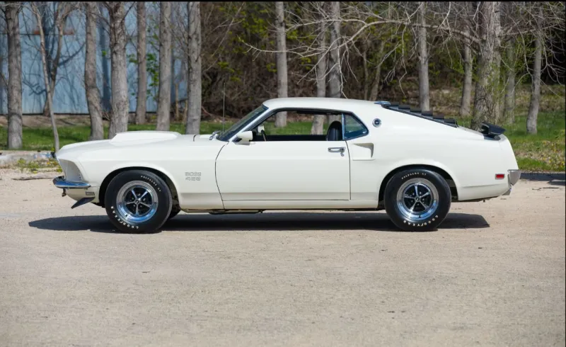 سيارة فورد موستانغ Boss 429 للبيع في مزاد مايكوم