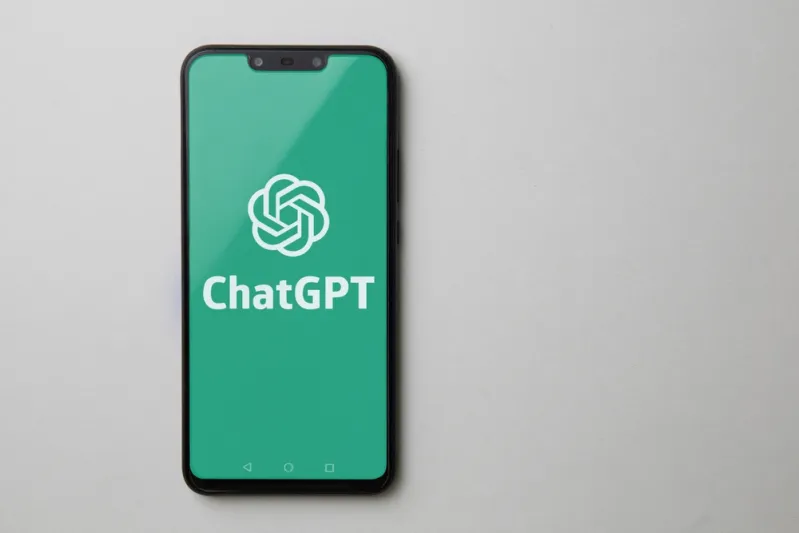 الحكومة البريطانية تحذر موظفيها من استخدام "chatgpt"
