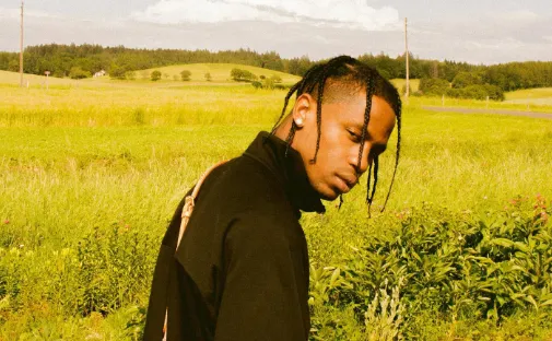 وسط الأهرامات.. ترافيس سكوت يطلق ألبومه الجديد «يوتوبيا»