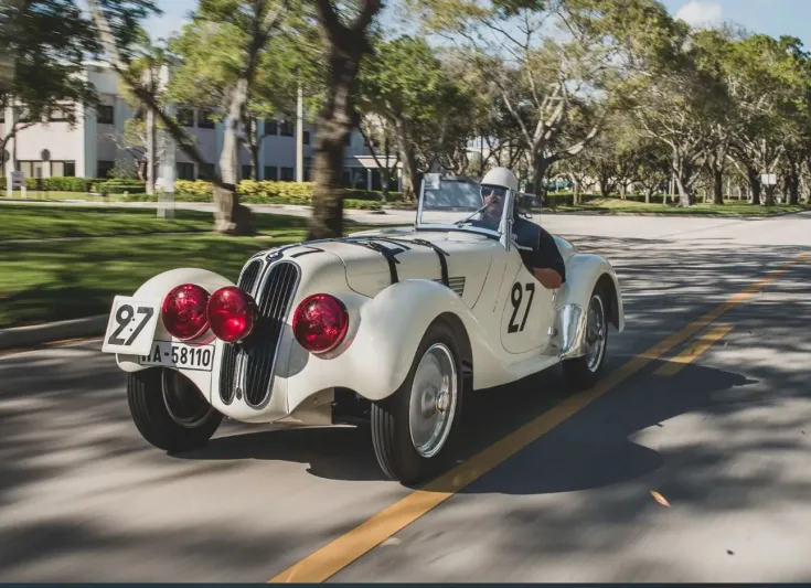 سيارة سباقات "BMW 328" النادرة للبيع بـ 2.9 مليون دولار