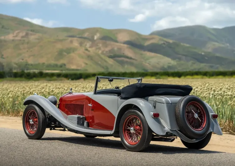 سيارة ألفا روميو 8C 2300 النادرة للبيع مقابل 3.5 مليون دولار