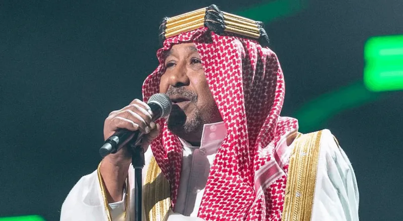 الشاب خالد يخطف الأنظار بالزي السعودي ضمن "موسم الجيمرز"  (فيديو)