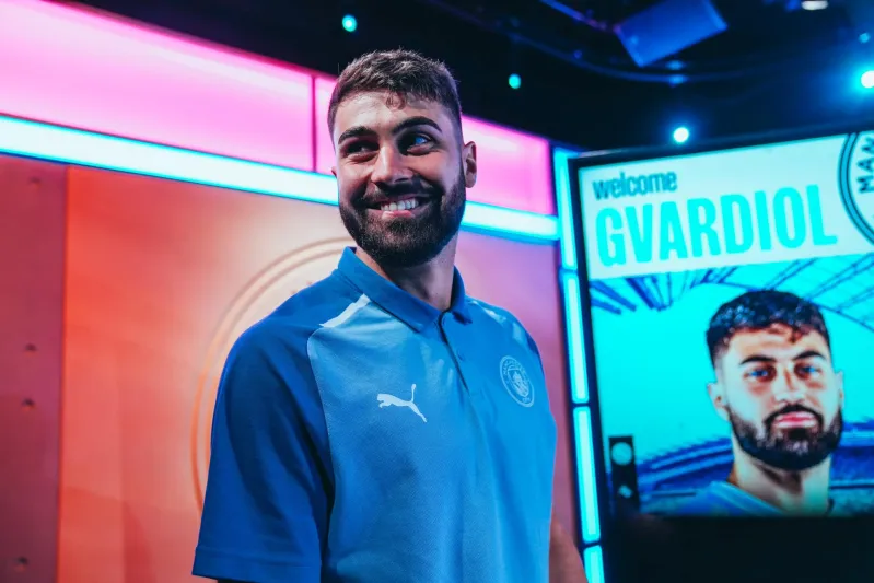 هل أصبح الكرواتي "جفارديول" أغلى مدافع في تاريخ كرة القدم؟