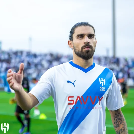 روبن نيفيز يرد على المنتقدين: لم نأت السعودية من أجل التقاعد