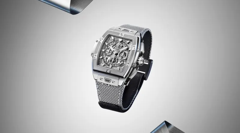 ما الفرق بين ساعة "Spirit Of Big Bang Essential" من "Hublot" لعامي 2022 و2023؟