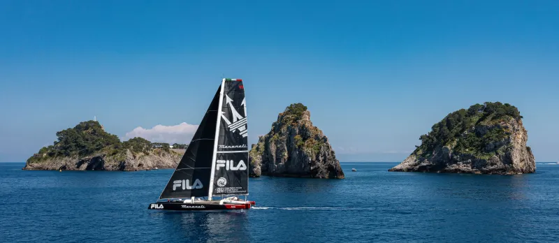 يخت Maserati Multi 70.. سرعة فائقة في بحار عاتية الأمواج 