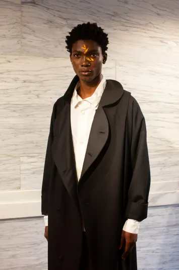 الموضة للجميع.. 137 علامة تجاريّة تلتقي في "أسبوع لندن" 