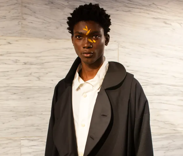 الموضة للجميع.. 137 علامة تجاريّة تلتقي في "أسبوع لندن" 