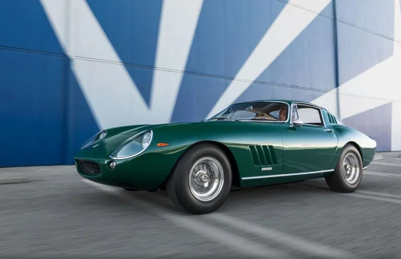بيع سيارة فيراري 275 GTB/4 نادرة مقابل 3.8 مليون دولار