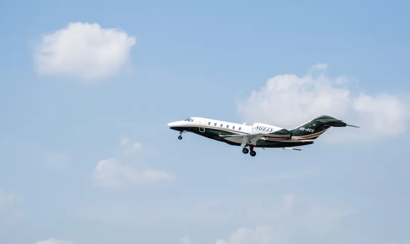 رسميًا.. الصين تمنح أول رخصة لـ"سيارة أجرة طائرة ذاتية القيادة"