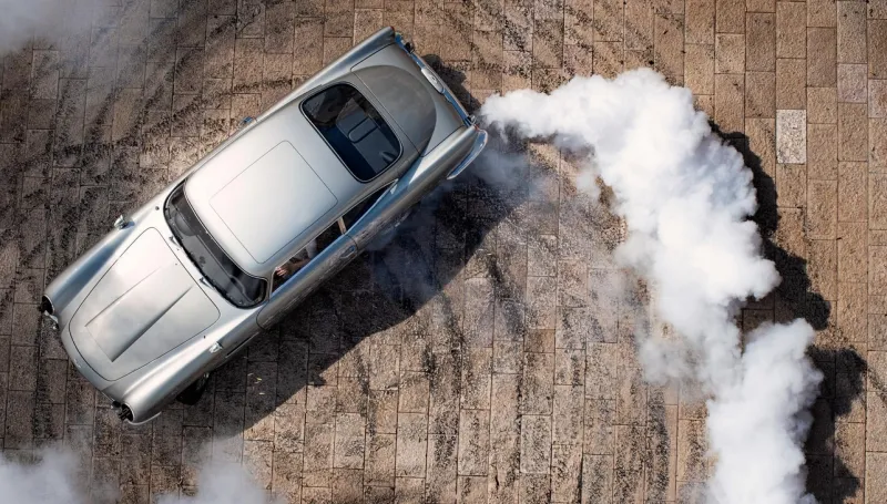 "العميل السري وأستون مارتن".. شراكة بين الماضي والحاضر