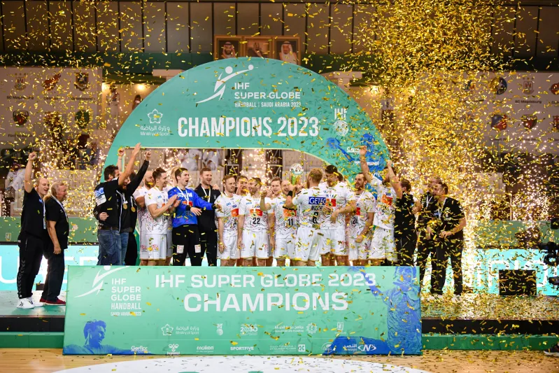 ماغديبورغ الألماني بطل سوبر جلوب السعودية 2023 يشيد بالمملكة