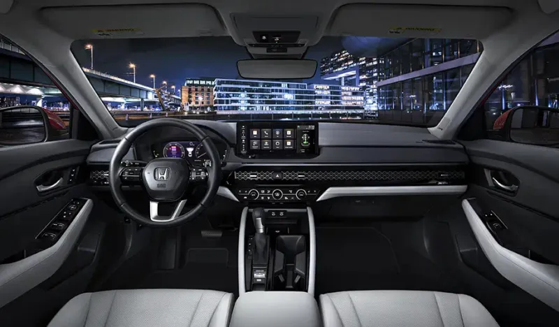 "هوندا" تستدعي أكثر من 300 ألف سيارة من طرازي أكورد وHR-V