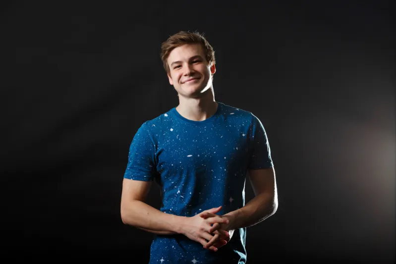 "عزوبية العشرينيات" تزيد قدرة الأفراد على التعامل مع حسرة القلب