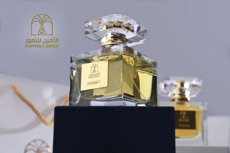 سعودي يبتكر صيحة جديدة.. حوّل التمر إلى عطر مميز وشامبو!