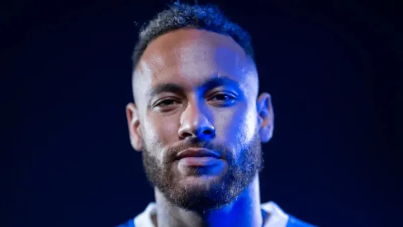 إحداها من الدوري السعودي.. أغلى 10 صفقات في كرة القدم عام 2023