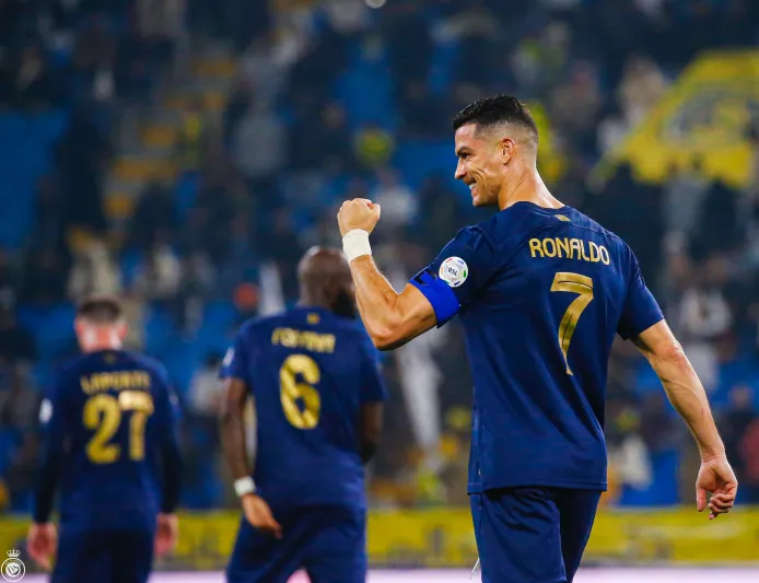 كريستيانو رونالدو يدعو اللاعبين الكبار في العالم للانضمام للدوري السعودي