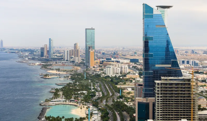 برنامج "بلد الفن" يحول جدة التاريخية إلى وجهة فنية وثقافية متنوعة