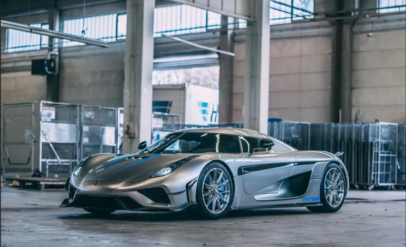 سيارة "Koenigsegg Regera" الفريدة للبيع مقابل 2.6 مليون يورو