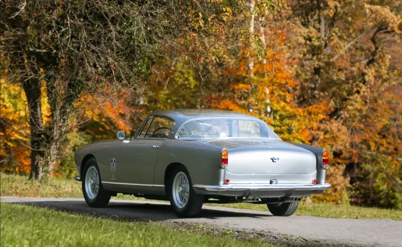 فيراري "Ferrari 250 GT " نادرة من الخمسينيات للبيع مقابل 1.4 مليون يورو