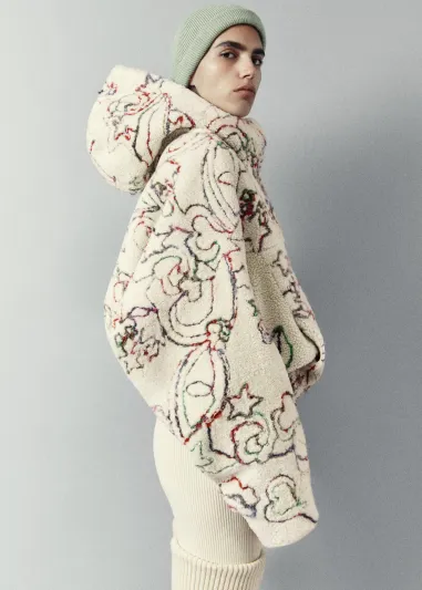 لمغامرات عطلة الشتاء فوق القمم والمنحدرات.. الأزياء لن تخذلكم