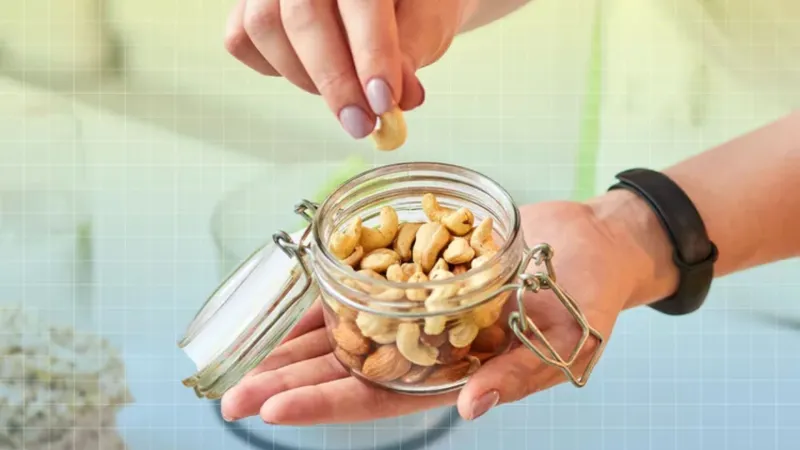 خبراء تغذية: الوجبات الخفيفة فعّالة للغاية في إنقاص الوزن بشرط