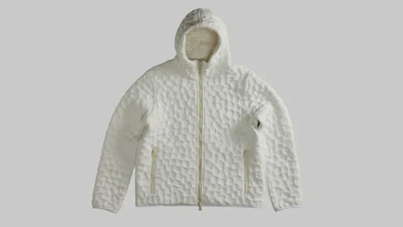 ما بين مقاومة الحريق والميكروبات .. تعرف على ملابس المستقبل من "Vollebak"