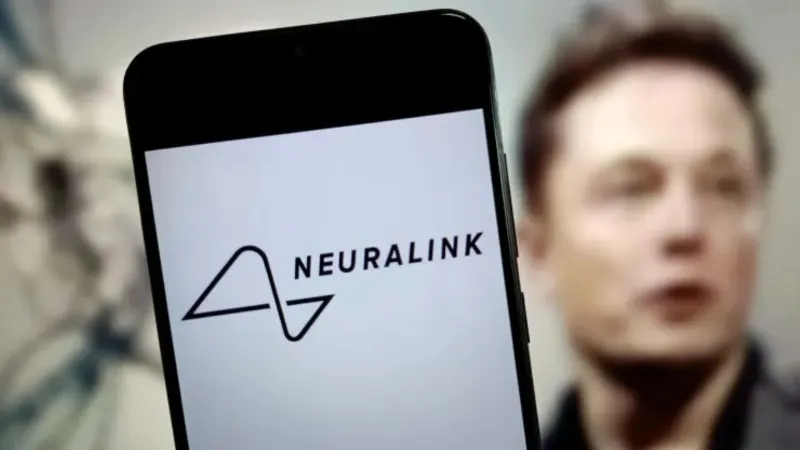 زراعة شريحة "Neuralink" بنجاح في مريض بشري لأول مرة