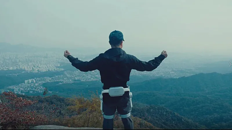 روبوت قابل للارتداء ويزيد قوة عضلات الساقين.. ما القصة؟