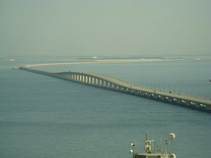 الأعلى في تاريخه.. جسر الملك فهد يحقق رقما قياسيا بعبور 3 ملايين مسافر في شهر