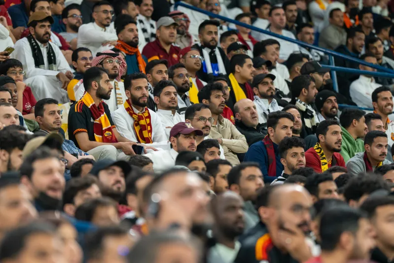 في اليوبيل الماسي.. روما الإيطالي يفوز على الشباب بنتيجة 2 - 1 (فيديو)