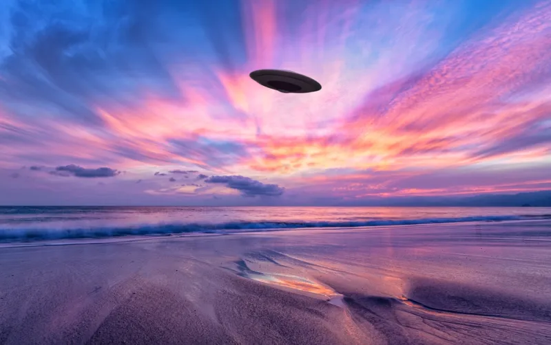 تهديد أم ظواهر طبيعية.. الأجسام الطائرة المجهولة تثير جدلاً داخل الكونغرس الأمريكي 