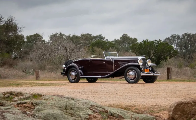سيارة "Duesenberg Model J" موديل 1930 للبيع مقابل 4.2 مليون دولار