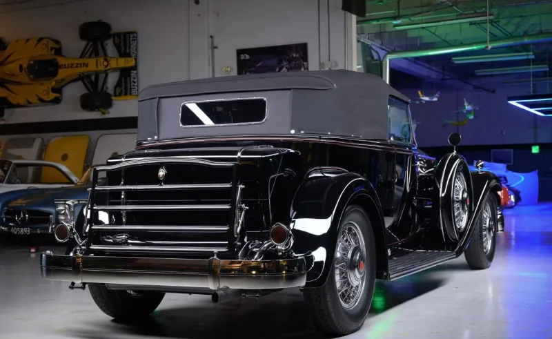 سيارة "Packard Deluxe" نادرة موديل 1932 للبيع في مزاد مقابل 1.5 مليون دولار