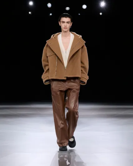 مجموعة "Dior" لخريف 2024 وشتاء 2025.. رحلة إلى العالم الكلاسيكي لراقصي الباليه 