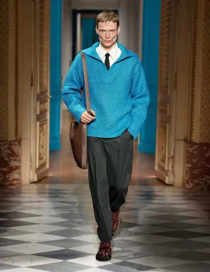 بين ألق الصباح ورومانسية المساء.. كيف تختار إطلالتك ليوم واحد؟