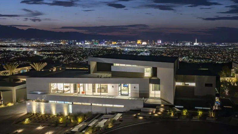 عرض قصر فاخر في لاس فيغاس للبيع بسعر 18.5 مليون دولار