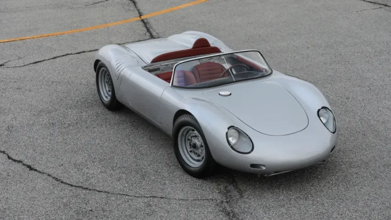 عرض سيارة "Porche 1961 RS61" النادرة للبيع في مزاد علني 