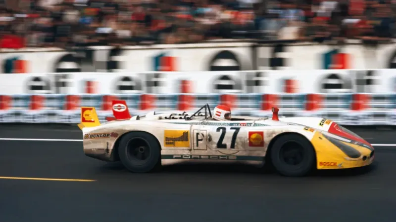 عرض سيارة "Porsche 908/02 Langheck Flunder Spyder" الأسطورية للبيع في مزاد بهذا السعر