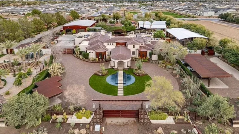 طرح منزل فاخر في أريزونا للبيع مقابل 20 مليون دولار
