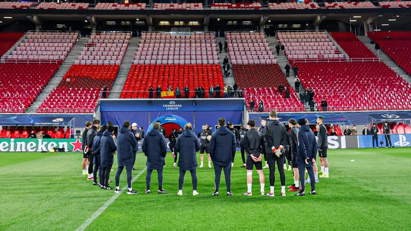 حافلة فريق ريال مدريد تتعرض لحادث في ألمانيا.. ماذا حدث ؟